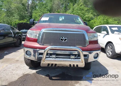 2010 Toyota Tundra Grade 5.7L V8 из США, поврежденный, VIN 5TFUW5F17AX141573